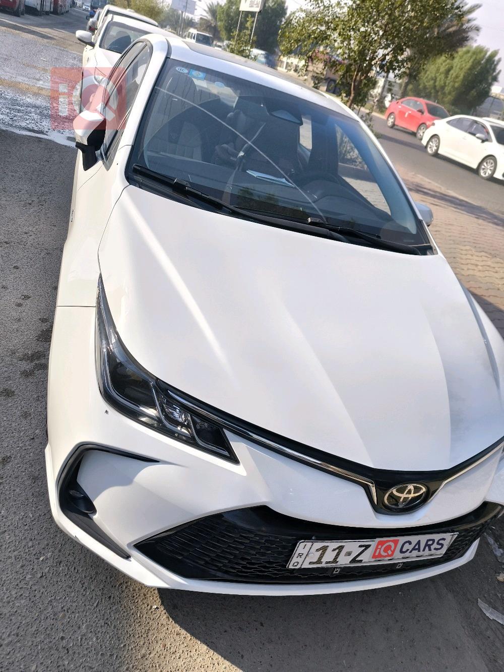 تۆیۆتا کۆرۆلا